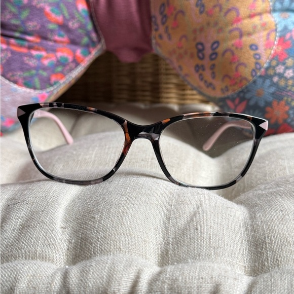 Guess women’s Tortoise Shell with Pink Eyeglasses - Picture 2 of 9